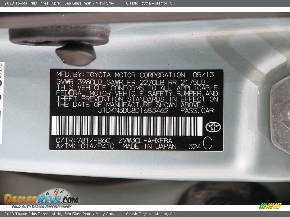 2013 Toyota Prius Three Hybrid Sea Glass Pearl / Misty Gray Photo #20