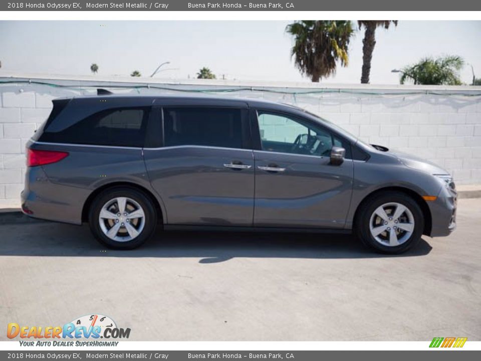 2018 Honda Odyssey EX Modern Steel Metallic / Gray Photo #10