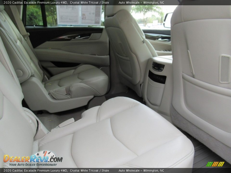 2020 Cadillac Escalade Premium Luxury 4WD Crystal White Tricoat / Shale Photo #12