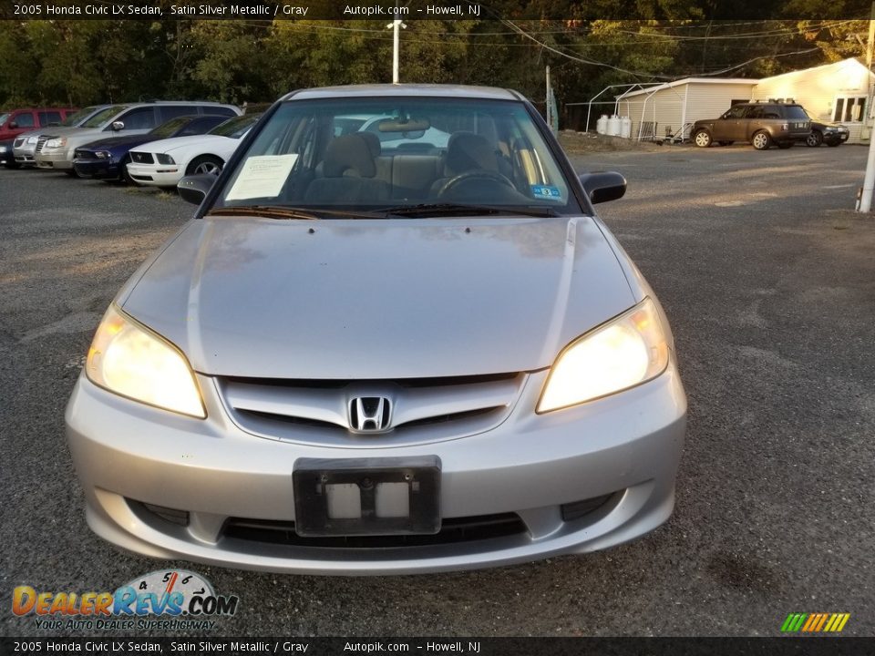 2005 Honda Civic LX Sedan Satin Silver Metallic / Gray Photo #7