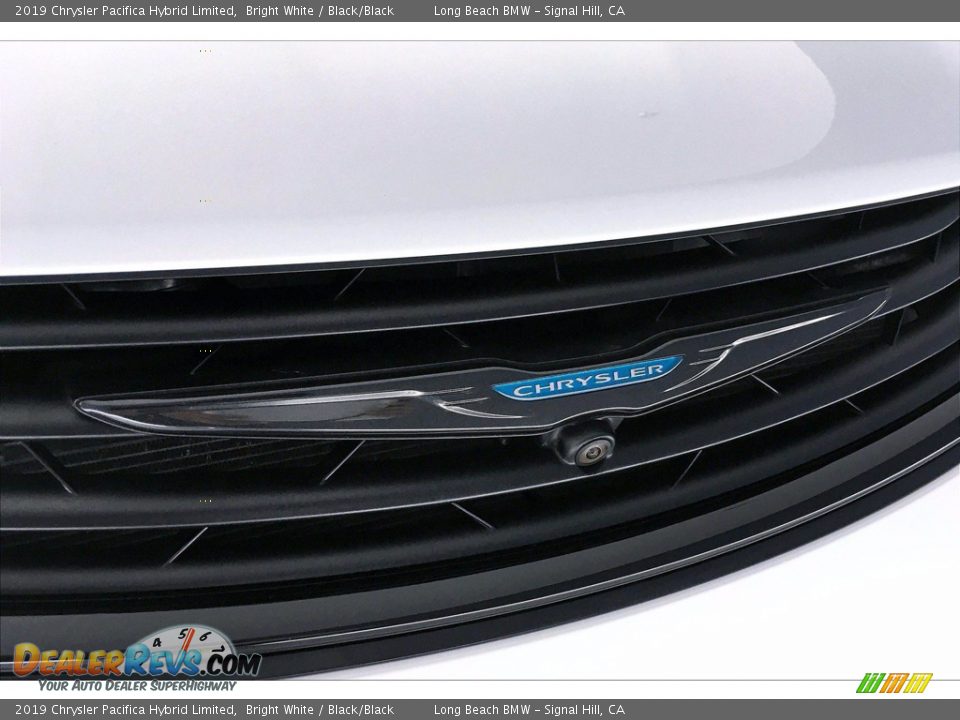 2019 Chrysler Pacifica Hybrid Limited Bright White / Black/Black Photo #33