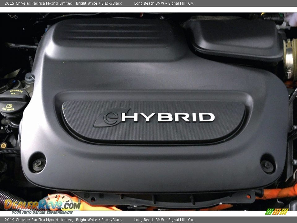 2019 Chrysler Pacifica Hybrid Limited Bright White / Black/Black Photo #35