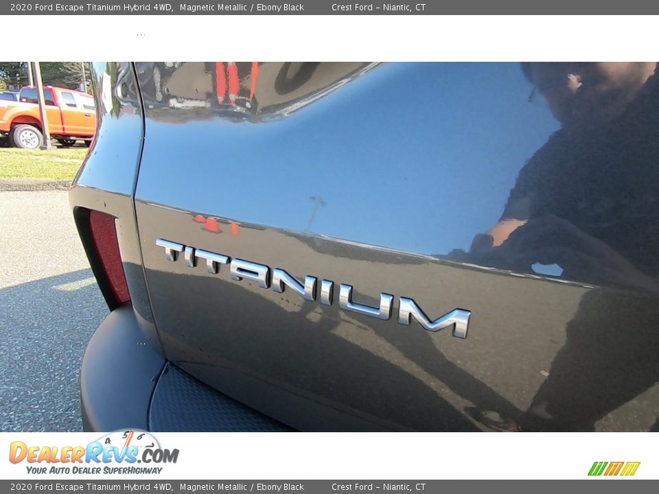 2020 Ford Escape Titanium Hybrid 4WD Magnetic Metallic / Ebony Black Photo #10