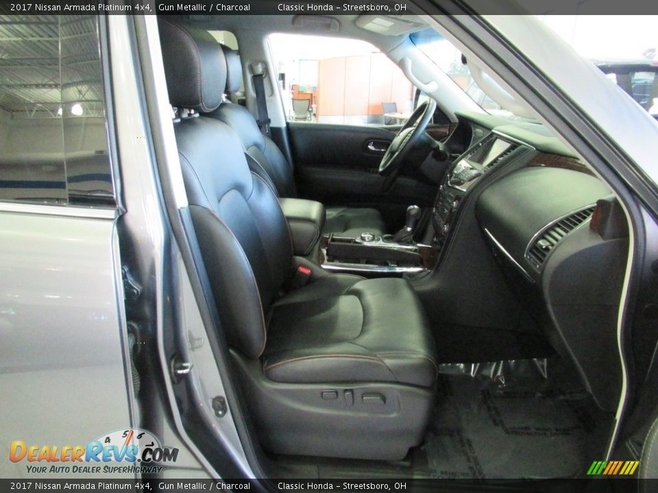 2017 Nissan Armada Platinum 4x4 Gun Metallic / Charcoal Photo #17