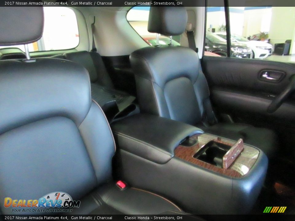 2017 Nissan Armada Platinum 4x4 Gun Metallic / Charcoal Photo #22