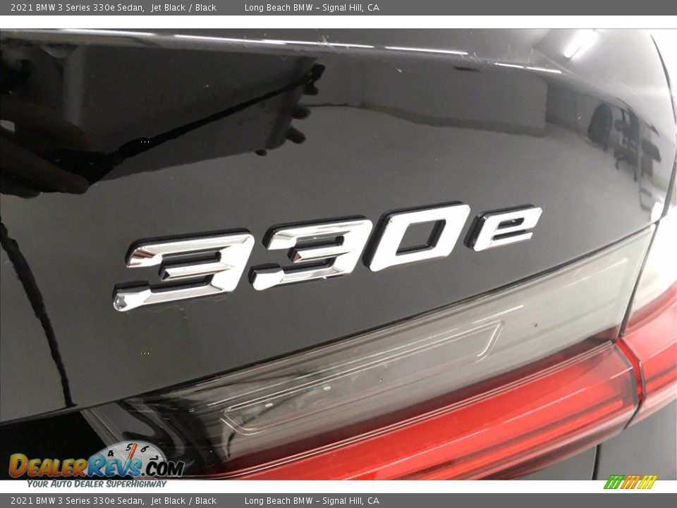 2021 BMW 3 Series 330e Sedan Logo Photo #16