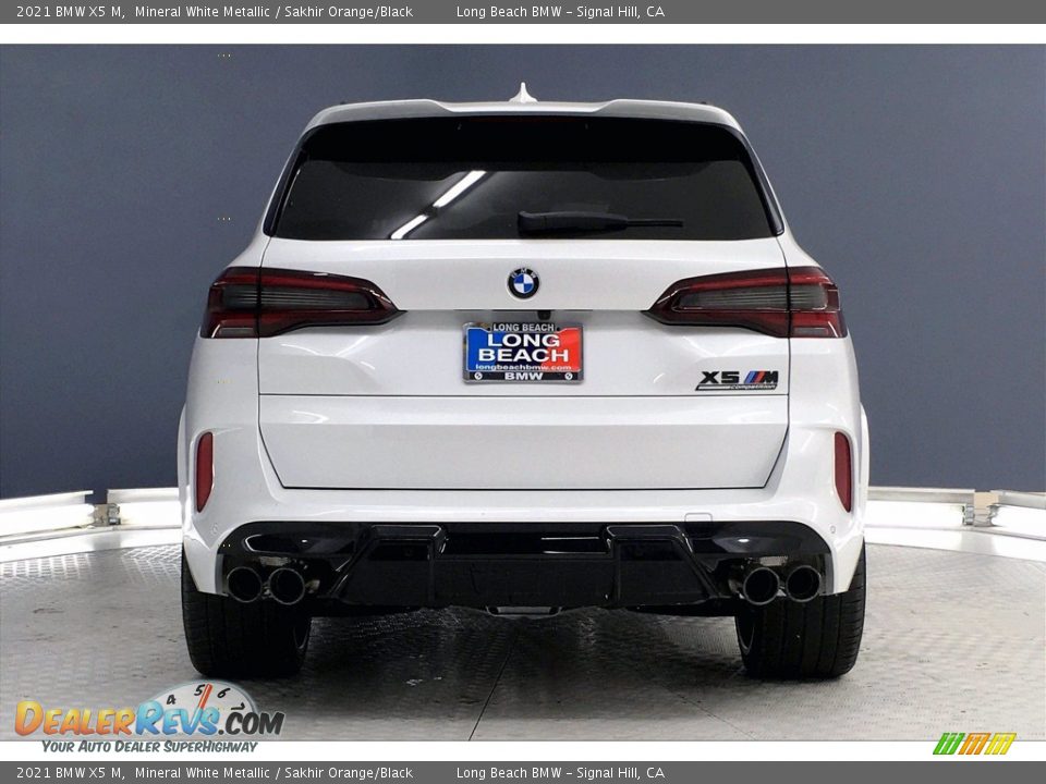 2021 BMW X5 M Mineral White Metallic / Sakhir Orange/Black Photo #4