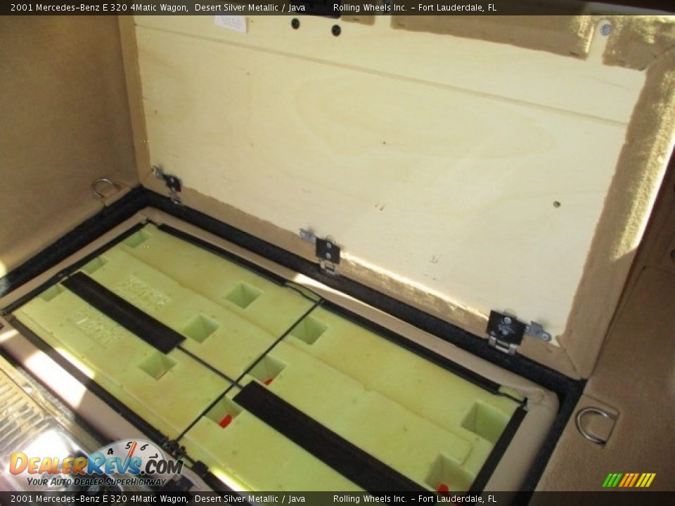 2001 Mercedes-Benz E 320 4Matic Wagon Desert Silver Metallic / Java Photo #32