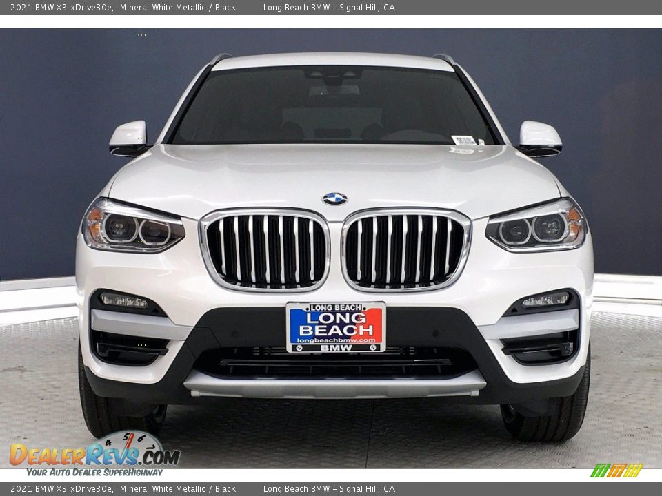 2021 BMW X3 xDrive30e Mineral White Metallic / Black Photo #2