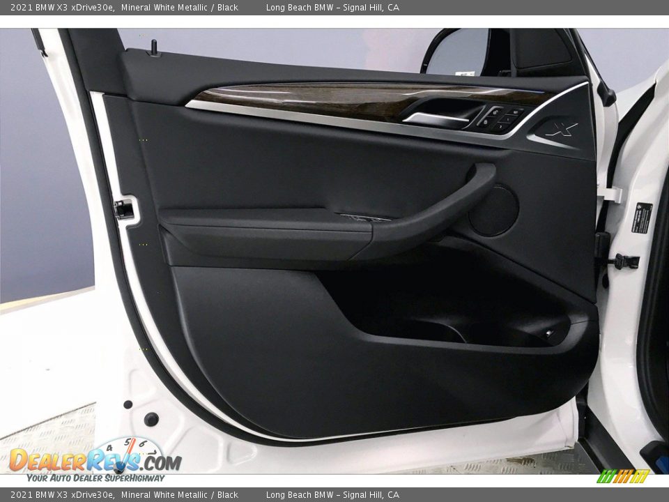 2021 BMW X3 xDrive30e Mineral White Metallic / Black Photo #13