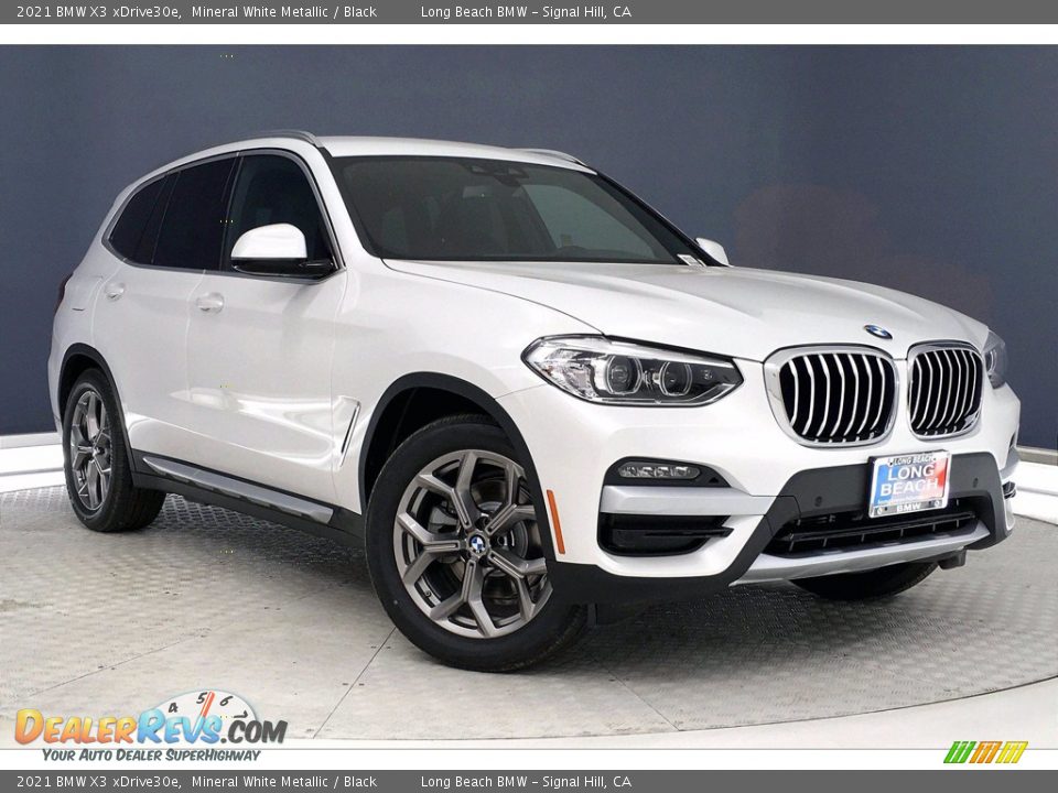 2021 BMW X3 xDrive30e Mineral White Metallic / Black Photo #19