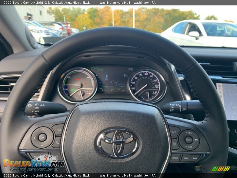 2020 Toyota Camry Hybrid XLE Galactic Aqua Mica / Black Photo #13