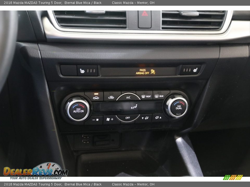 2018 Mazda MAZDA3 Touring 5 Door Eternal Blue Mica / Black Photo #12