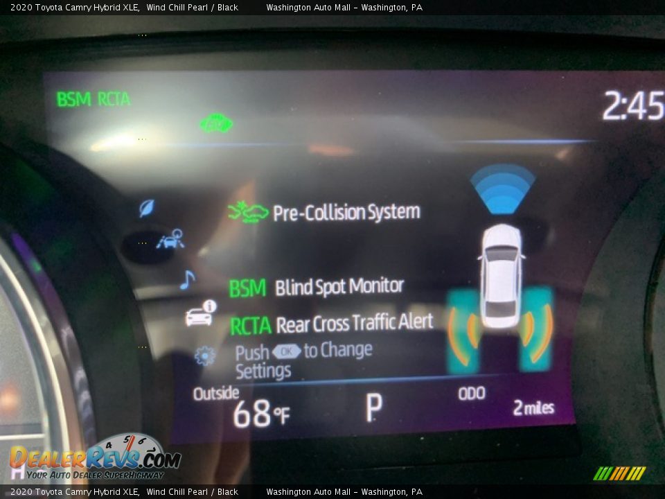 2020 Toyota Camry Hybrid XLE Wind Chill Pearl / Black Photo #10