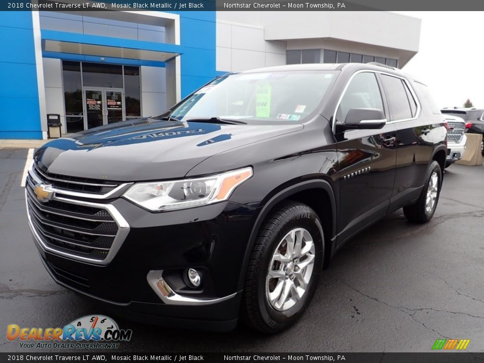 2018 Chevrolet Traverse LT AWD Mosaic Black Metallic / Jet Black Photo #2