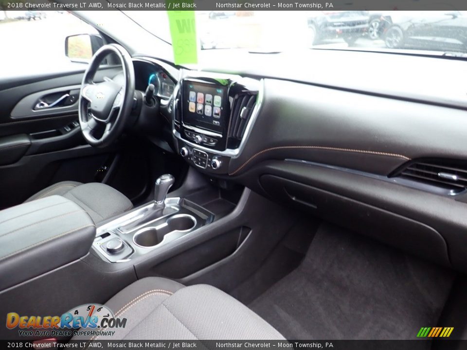 2018 Chevrolet Traverse LT AWD Mosaic Black Metallic / Jet Black Photo #16