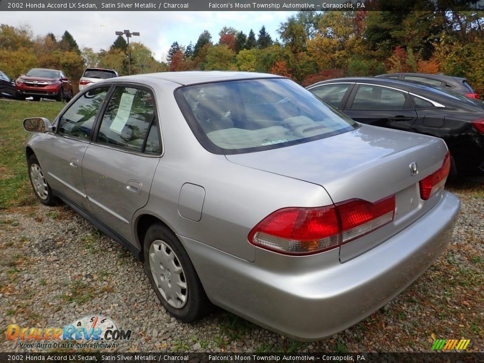 2002 Honda Accord LX Sedan Satin Silver Metallic / Charcoal Photo #2