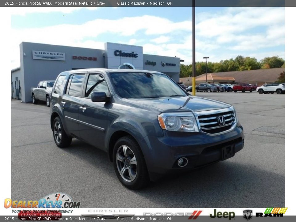 2015 Honda Pilot SE 4WD Modern Steel Metallic / Gray Photo #1