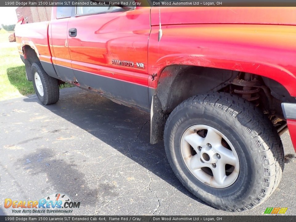 1998 Dodge Ram 1500 Laramie SLT Extended Cab 4x4 Flame Red / Gray Photo #4