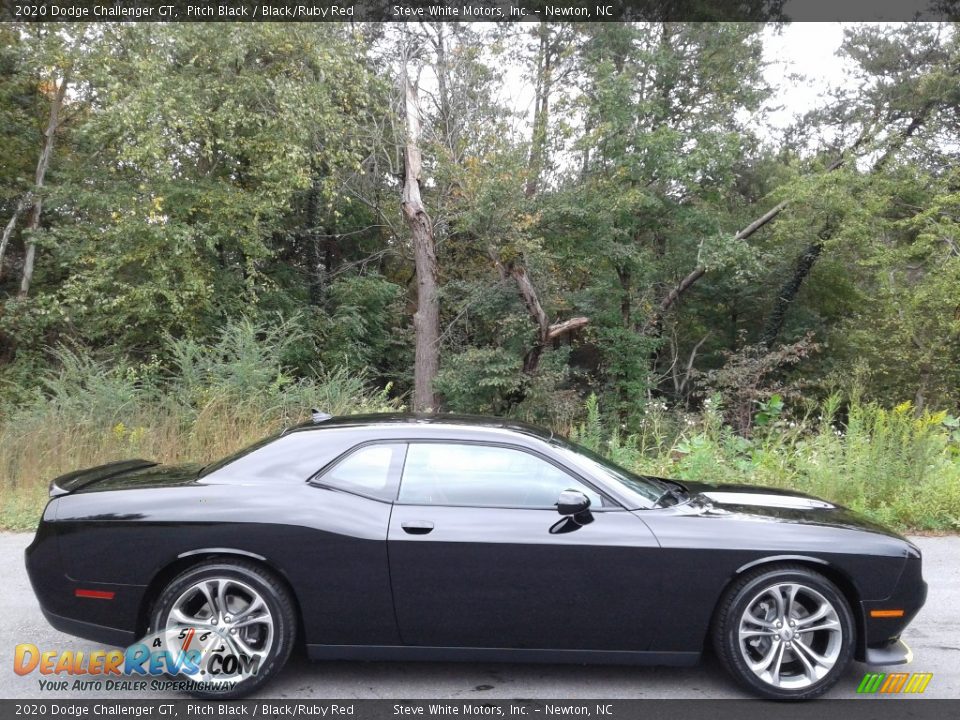 2020 Dodge Challenger GT Pitch Black / Black/Ruby Red Photo #5