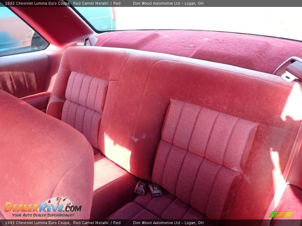 Rear Seat of 1993 Chevrolet Lumina Euro Coupe Photo #8