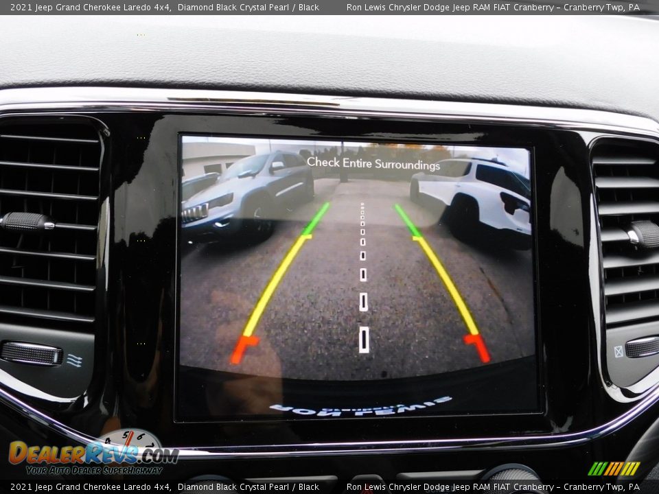 2021 Jeep Grand Cherokee Laredo 4x4 Diamond Black Crystal Pearl / Black Photo #18
