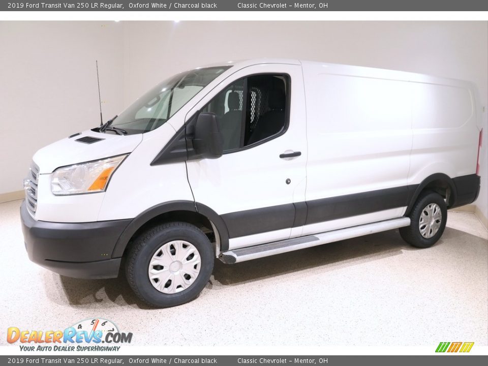 2019 Ford Transit Van 250 LR Regular Oxford White / Charcoal black Photo #3