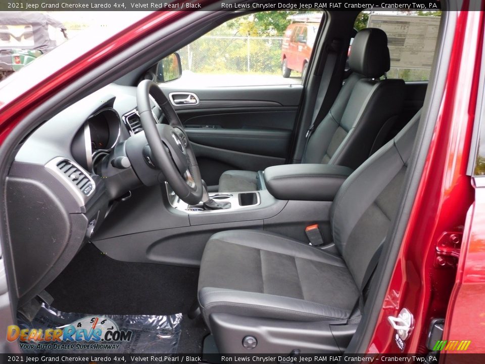 2021 Jeep Grand Cherokee Laredo 4x4 Velvet Red Pearl / Black Photo #11