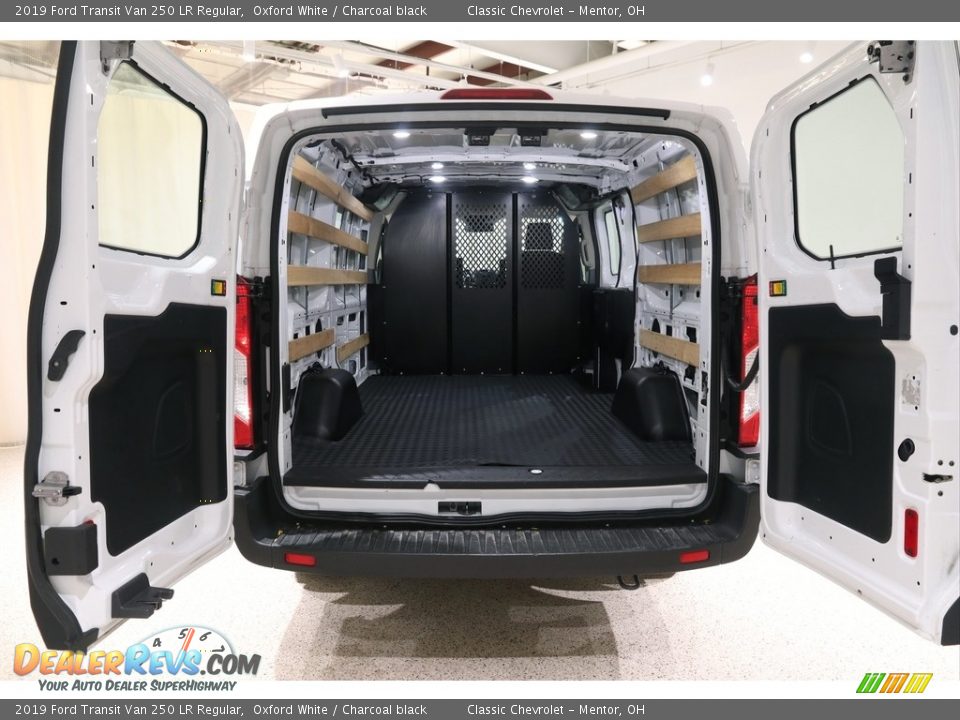 2019 Ford Transit Van 250 LR Regular Oxford White / Charcoal black Photo #17