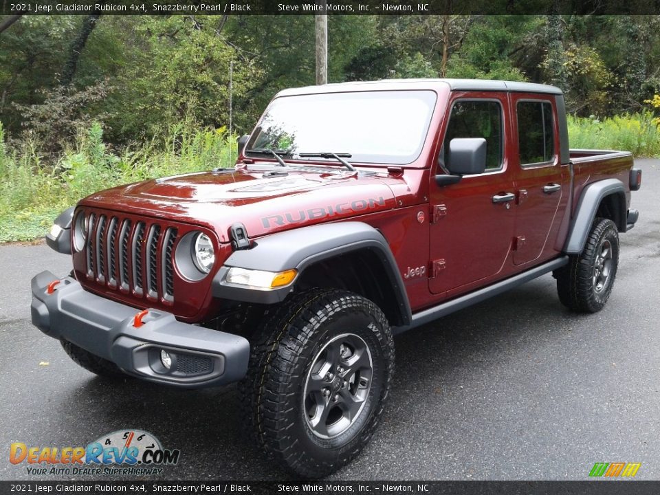 Front 3/4 View of 2021 Jeep Gladiator Rubicon 4x4 Photo #2