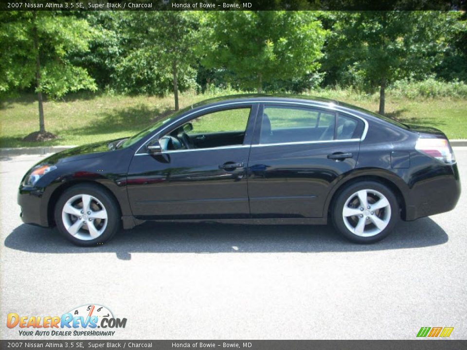 2007 Nissan Altima 3.5 SE Super Black / Charcoal Photo #6