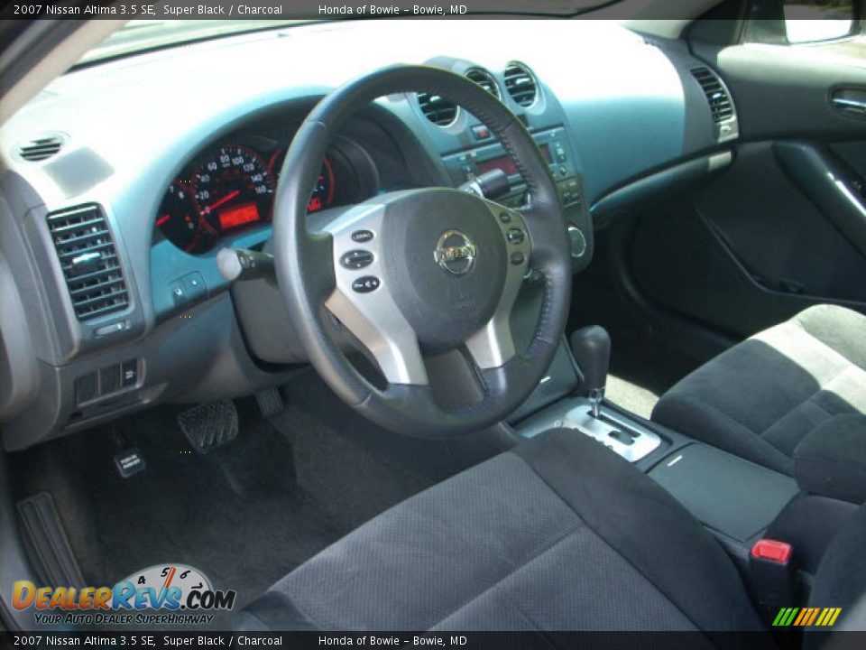 2007 Nissan Altima 3.5 SE Super Black / Charcoal Photo #11