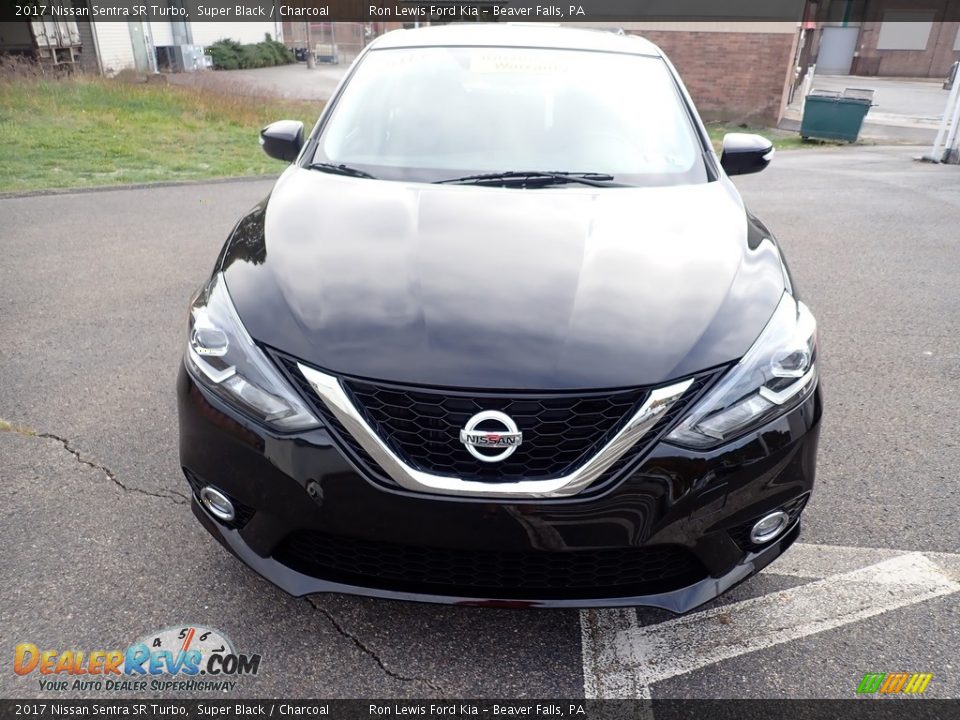 2017 Nissan Sentra SR Turbo Super Black / Charcoal Photo #4