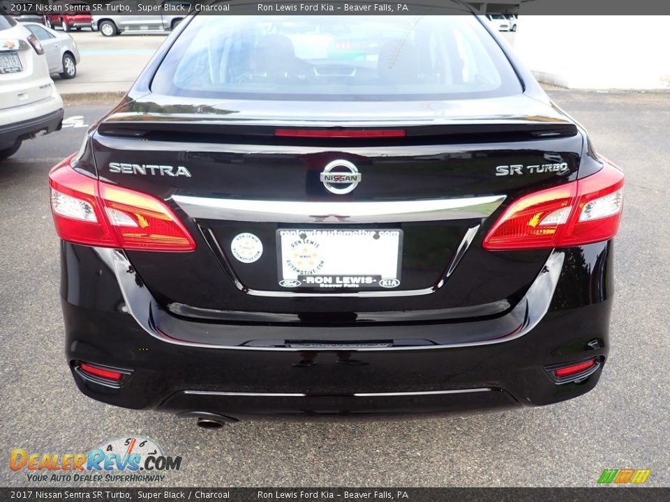 2017 Nissan Sentra SR Turbo Super Black / Charcoal Photo #7