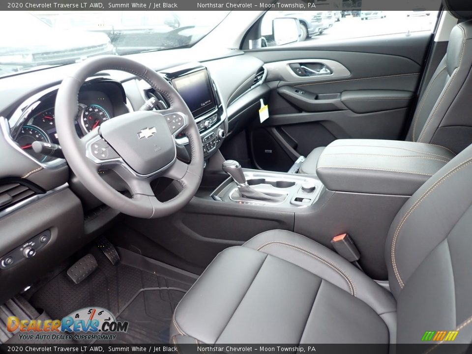Front Seat of 2020 Chevrolet Traverse LT AWD Photo #14