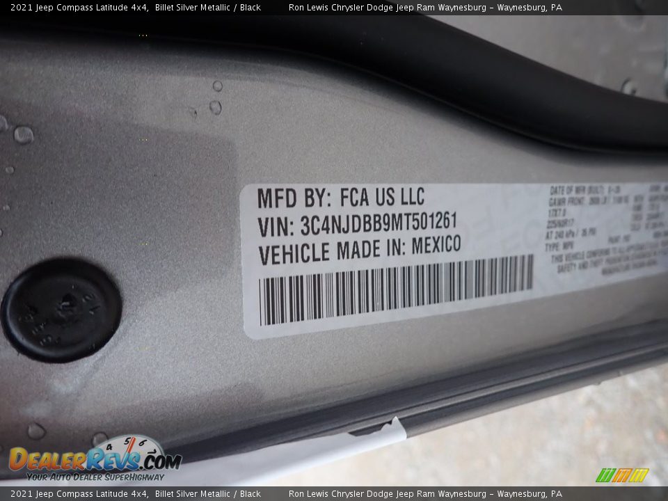 2021 Jeep Compass Latitude 4x4 Billet Silver Metallic / Black Photo #15