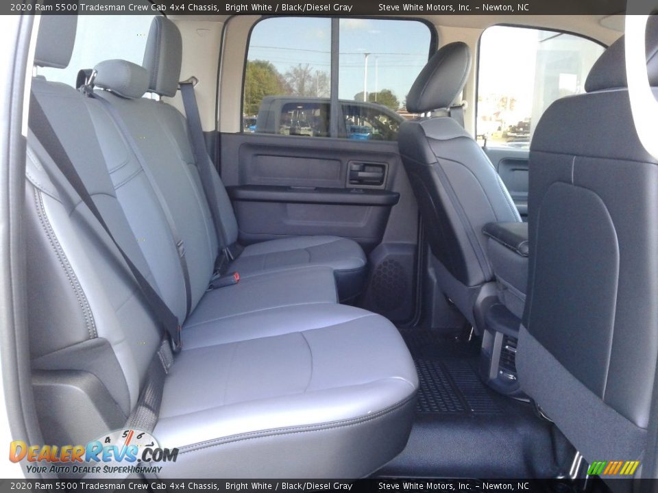 2020 Ram 5500 Tradesman Crew Cab 4x4 Chassis Bright White / Black/Diesel Gray Photo #20