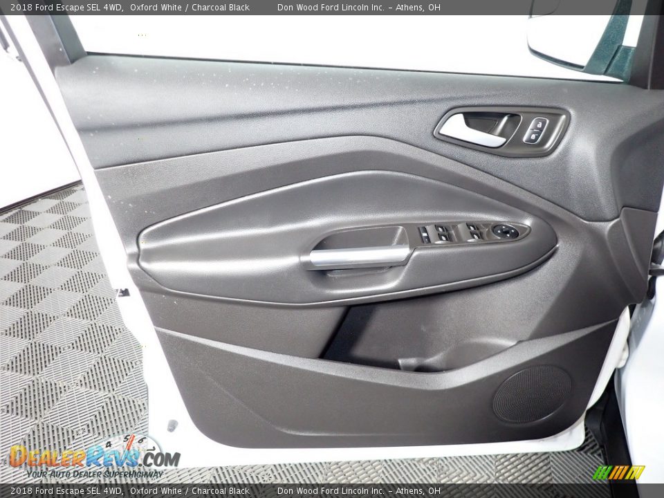 2018 Ford Escape SEL 4WD Oxford White / Charcoal Black Photo #18