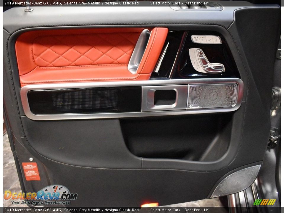 Door Panel of 2019 Mercedes-Benz G 63 AMG Photo #17