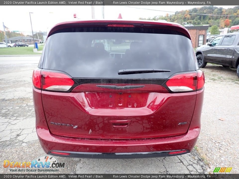 2020 Chrysler Pacifica Launch Edition AWD Velvet Red Pearl / Black Photo #4