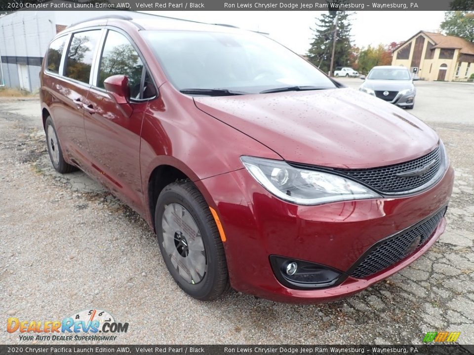 2020 Chrysler Pacifica Launch Edition AWD Velvet Red Pearl / Black Photo #7