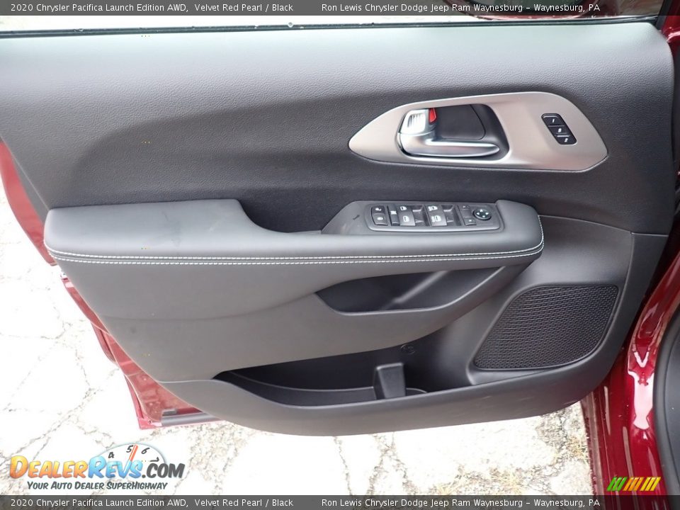 2020 Chrysler Pacifica Launch Edition AWD Velvet Red Pearl / Black Photo #15