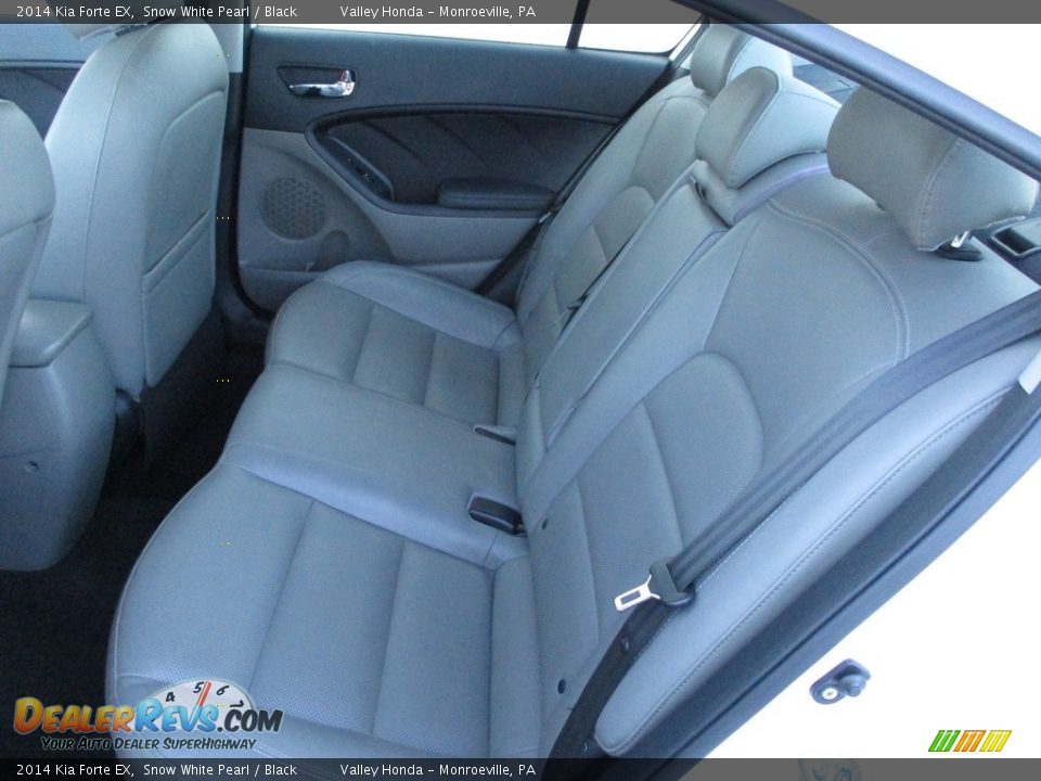 Rear Seat of 2014 Kia Forte EX Photo #14