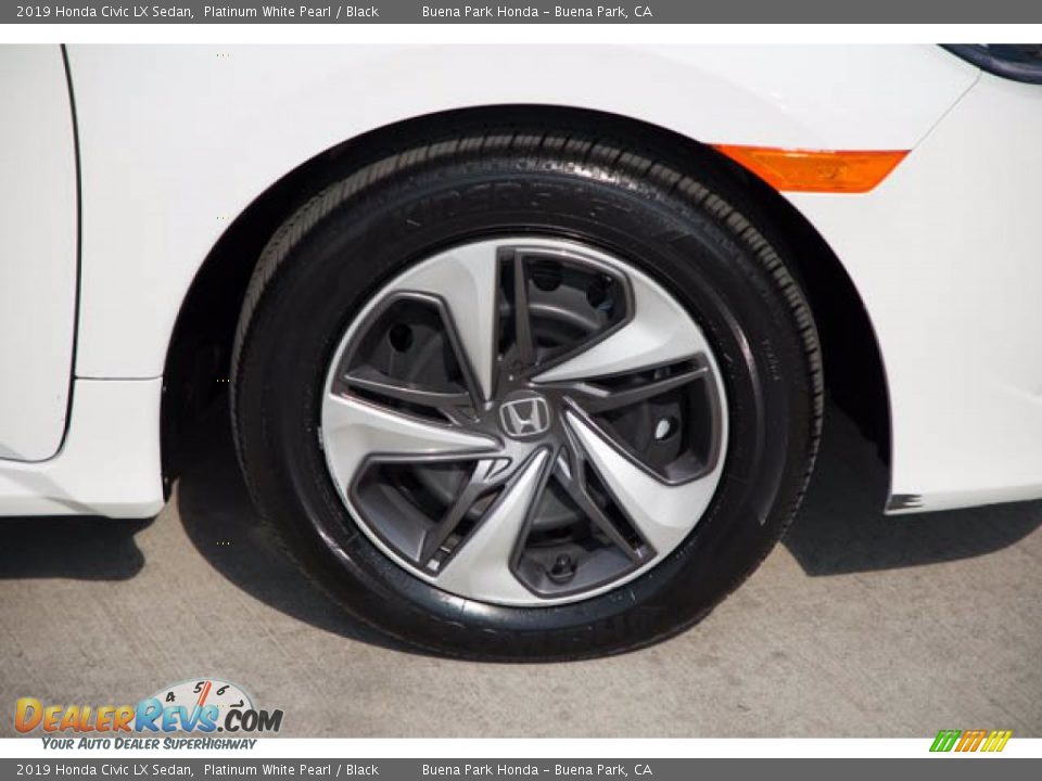 2019 Honda Civic LX Sedan Platinum White Pearl / Black Photo #35
