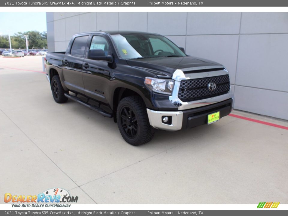 2021 Toyota Tundra SR5 CrewMax 4x4 Midnight Black Metallic / Graphite Photo #2