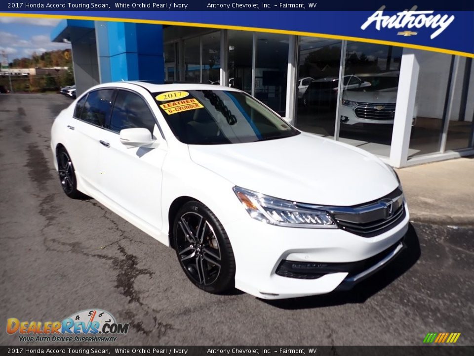 2017 Honda Accord Touring Sedan White Orchid Pearl / Ivory Photo #1