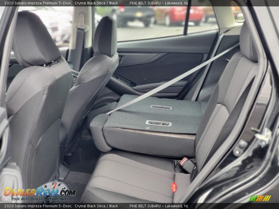 2020 Subaru Impreza Premium 5-Door Crystal Black Silica / Black Photo #9