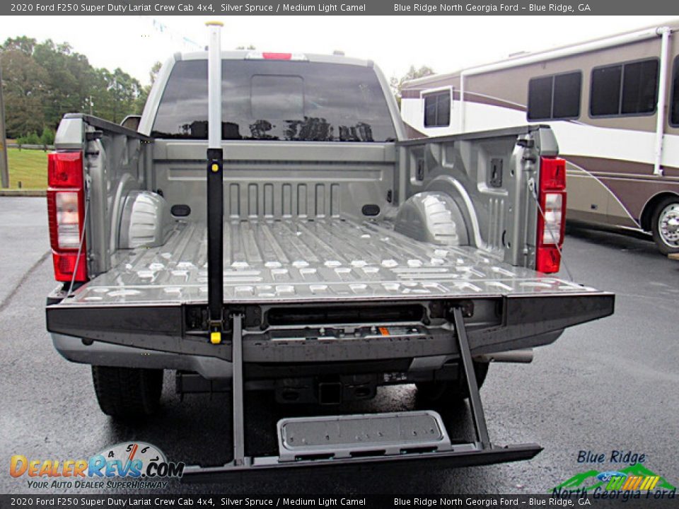 2020 Ford F250 Super Duty Lariat Crew Cab 4x4 Silver Spruce / Medium Light Camel Photo #13