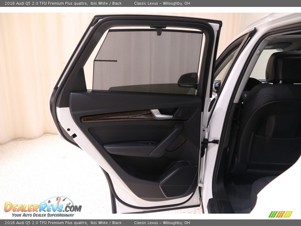2018 Audi Q5 2.0 TFSI Premium Plus quattro Ibis White / Black Photo #29