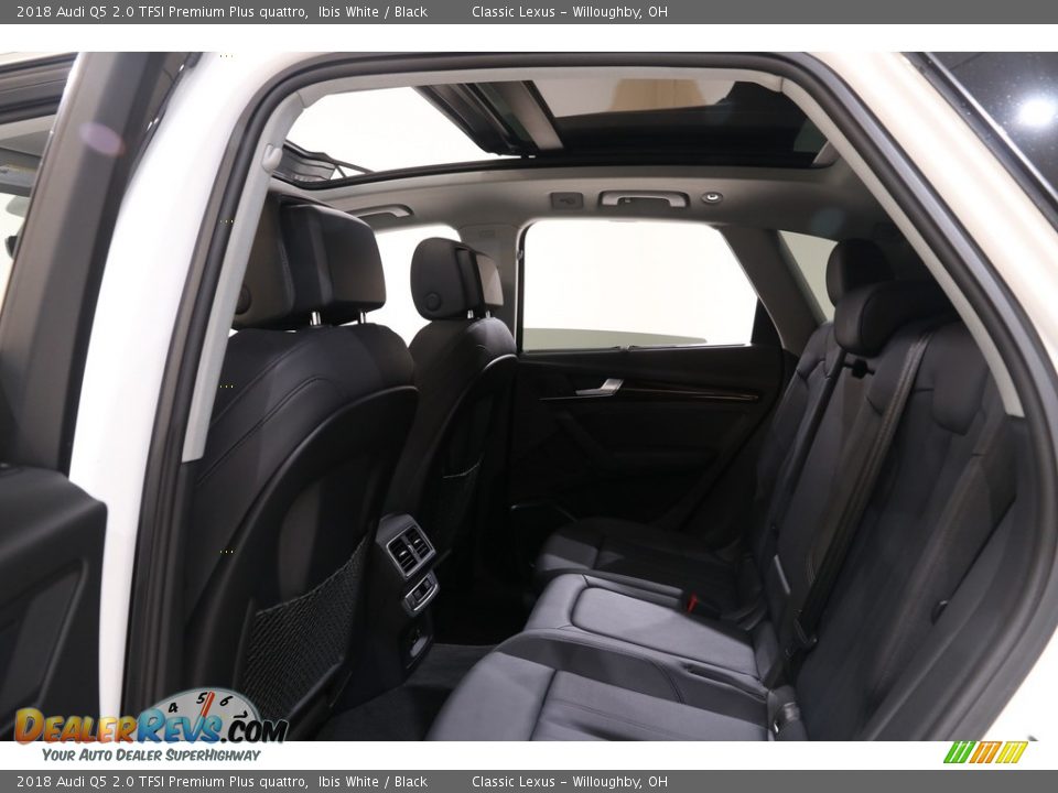 2018 Audi Q5 2.0 TFSI Premium Plus quattro Ibis White / Black Photo #30